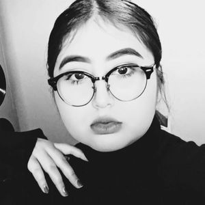 Meet your Posher, Yocelyn